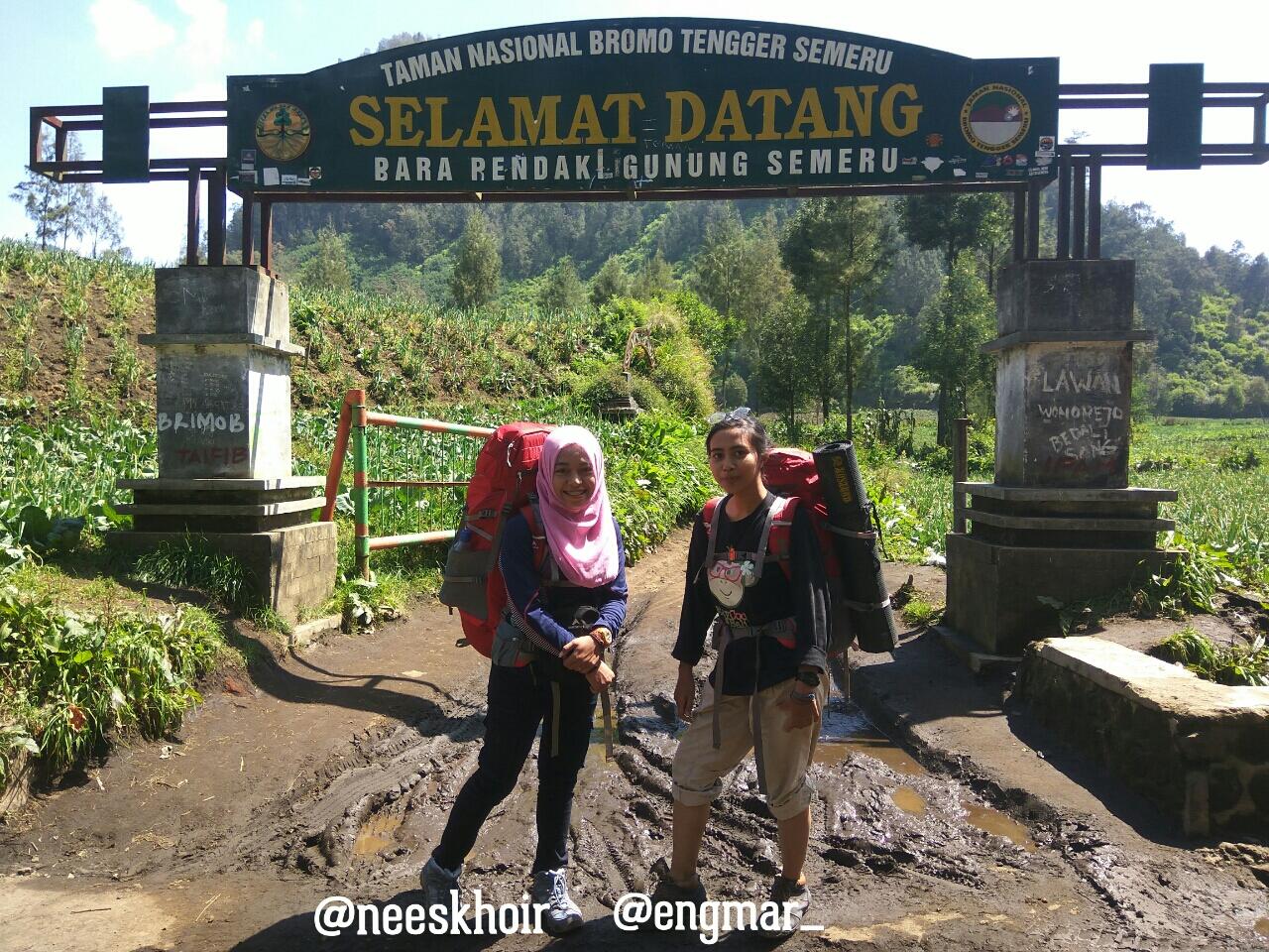 Dua Wanita di Semeru, 19-21 Mei 2017