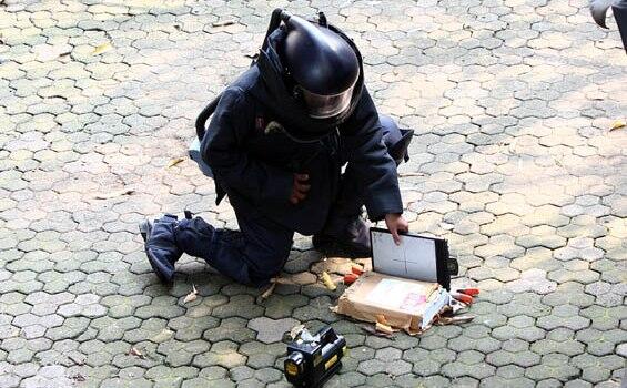 11 Sebutan bom ini terdengar unik padahal efek terornya mengerikan!