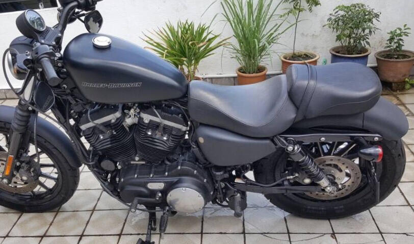 HD Sportster 883 с кофрами