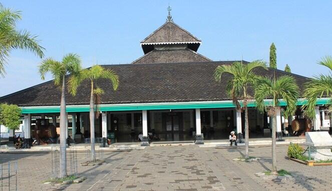 10 Masjid Tertua di Indonesia Warisan Islam dari Masa Lalu