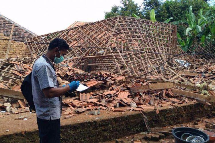 Karena Mercon, Su'ud Kehilangan Anak, Rumah, dan Jadi Tersangka