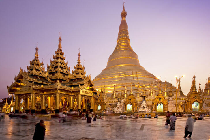 MENYAMBANGI PESONA WISATA RELIGI DI MYANMAR