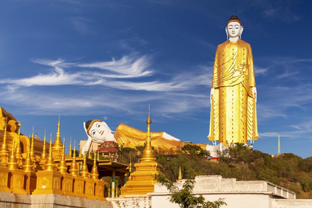 MENYAMBANGI PESONA WISATA RELIGI DI MYANMAR