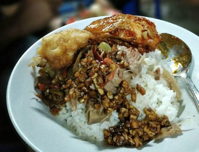 Bertualang dengan 10 Kuliner Tengah Malam di Jogja, Cocok Untuk Bekal Sahur!