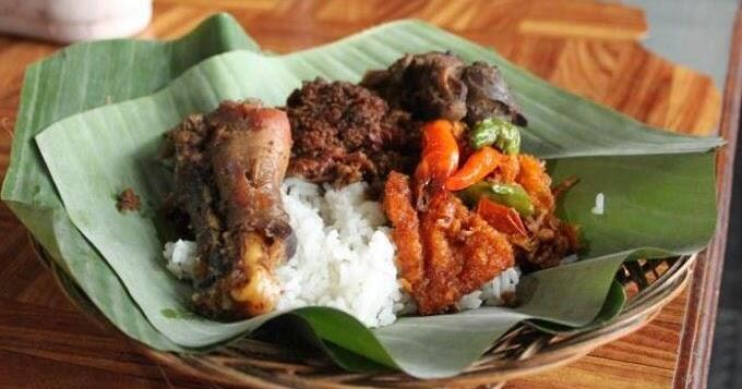 Bertualang dengan 10 Kuliner Tengah Malam di Jogja, Cocok Untuk Bekal Sahur!