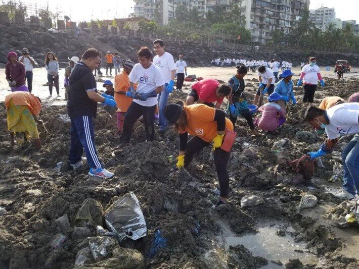 Perubahan Pantai Versova di Mumbai