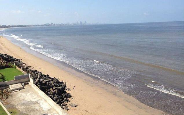 Perubahan Pantai Versova di Mumbai