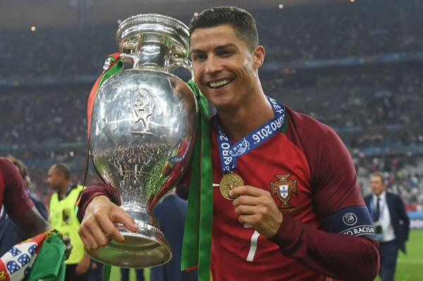 372 Hari Seorang Cristiano Ronaldo