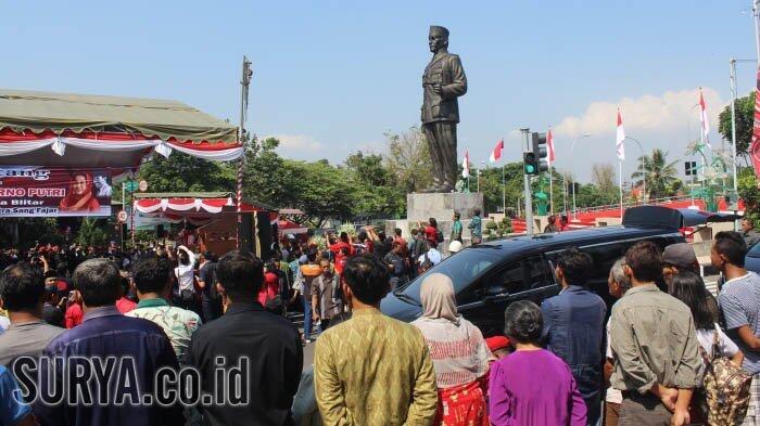 Patung Bung Karno di Kota Blitar Diresmikan, Begini Penampakannya