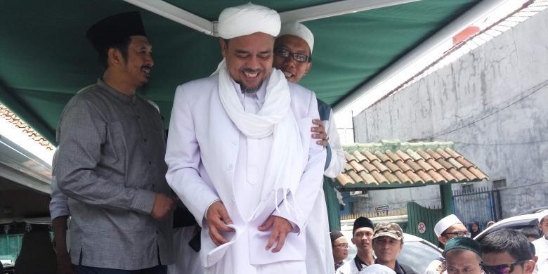 Kebutuhan Hidup Rizieq Shihab di Arab Saudi Ditanggung Sukarelawan