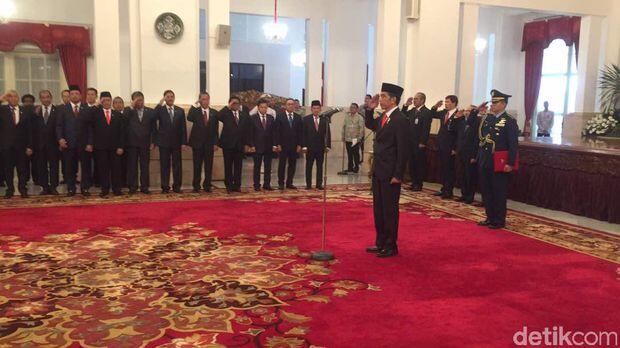 Jokowi Lantik Megawati dan Ma'aruf Amin Jadi Pengarah UKP Pancasila