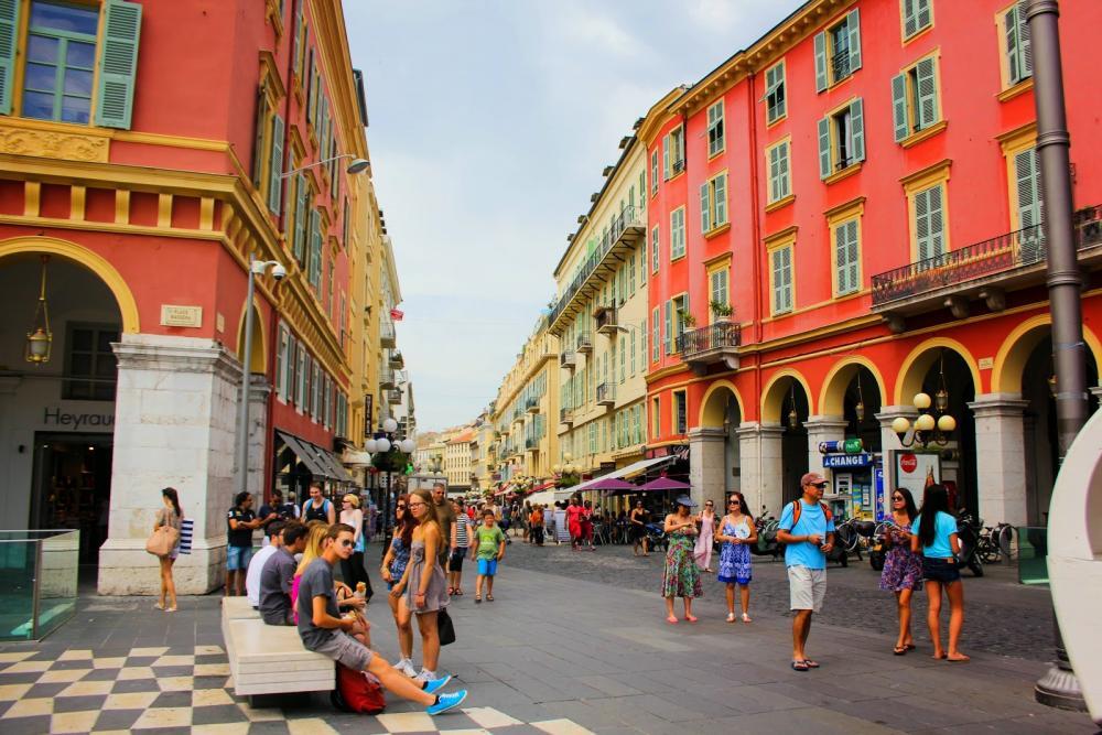 KOTA NICE DI PERANCIS TERKENAL ‘SO NICE’ UNTUK URUSAN WISATA