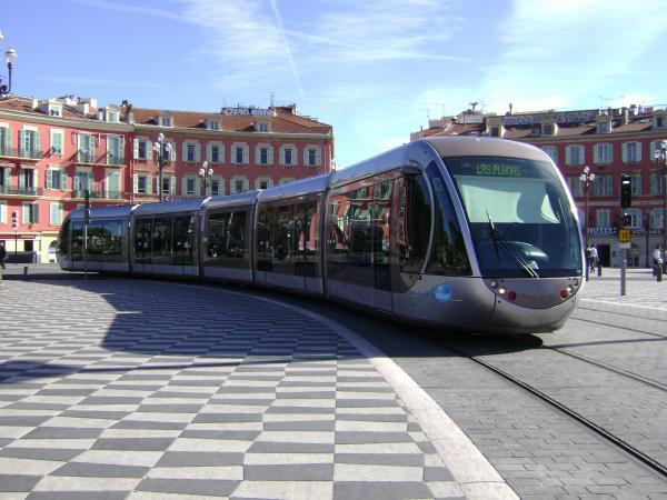 KOTA NICE DI PERANCIS TERKENAL ‘SO NICE’ UNTUK URUSAN WISATA
