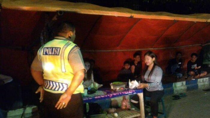 Foto Instagram Polres Ponorogo Viral, Sosok Ganjil Ini Bikin Gagal Fokus Netizen