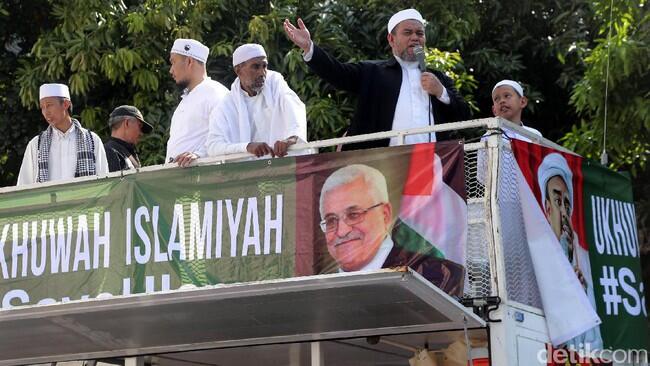Mereka yang Dibela Alumni 212 di Aksi Bela Ulama