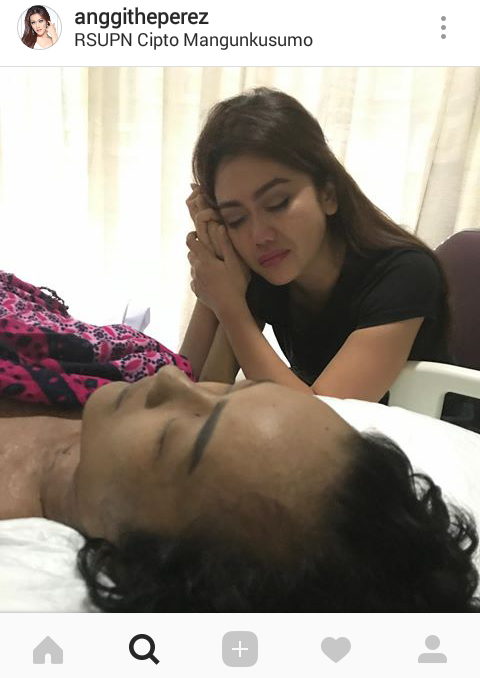 Julia Perez Meninggal Dunia (sedih)