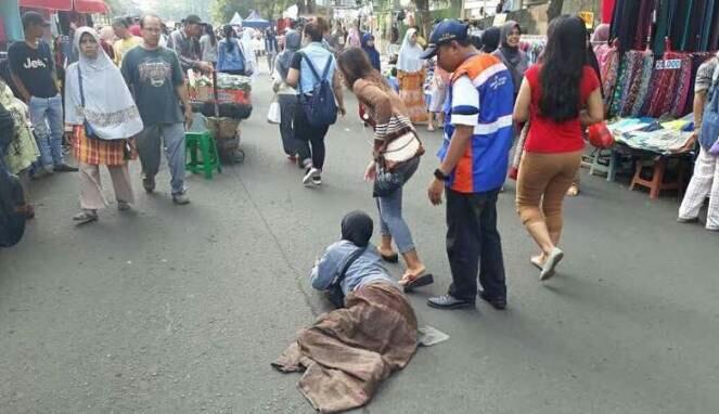 Mengemis Modus Ngesot, 2 Jam Aldriana Dapat Uang Rp200 Ribu