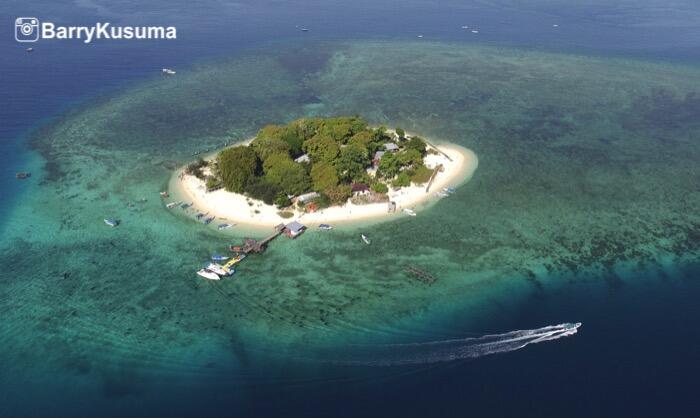 Samalona Pulau Cantik di Kota Makassar.