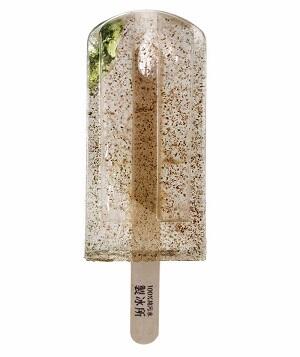 Berani Coba Es Krim dari Air yang Tercemar Ini?