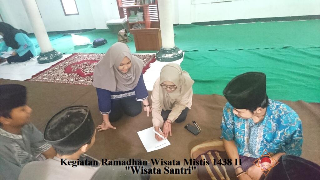 &#91;FR&#93; Berbagi kebahagian di Bulan Ramadhan &quot;Wisata Santri&quot; // @wisatamistis
