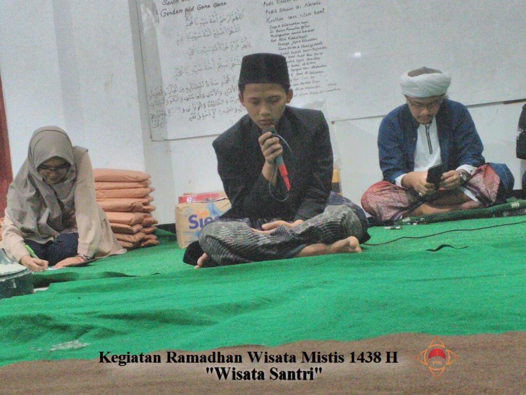 &#91;FR&#93; Berbagi kebahagian di Bulan Ramadhan &quot;Wisata Santri&quot; // @wisatamistis
