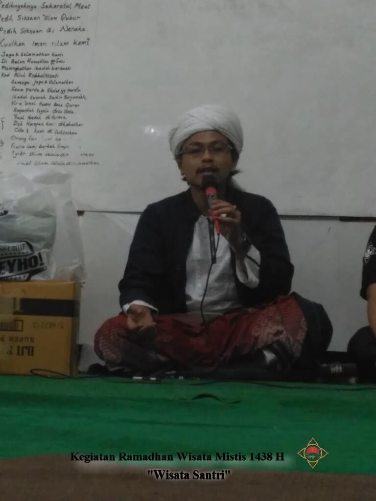 &#91;FR&#93; Berbagi kebahagian di Bulan Ramadhan &quot;Wisata Santri&quot; // @wisatamistis