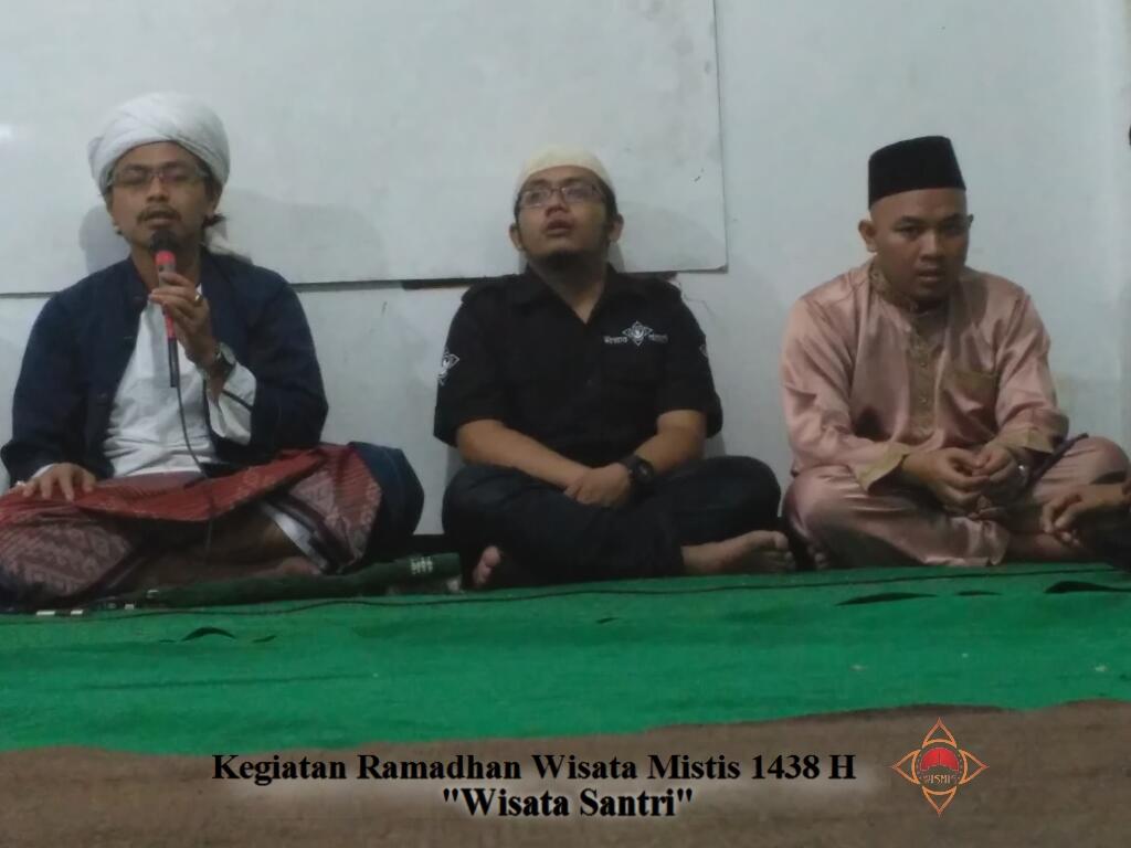 &#91;FR&#93; Berbagi kebahagian di Bulan Ramadhan &quot;Wisata Santri&quot; // @wisatamistis