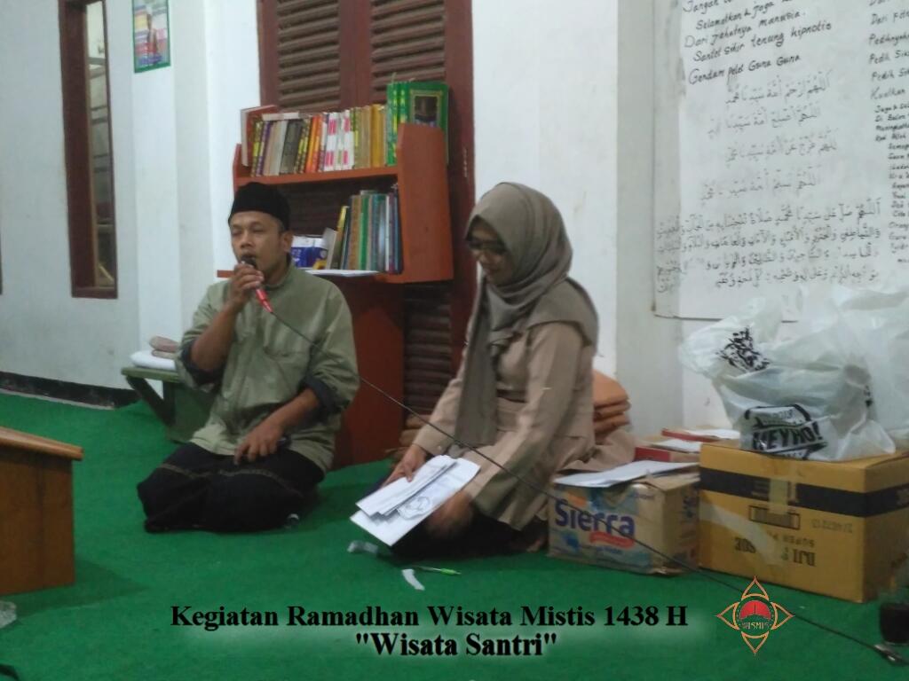 &#91;FR&#93; Berbagi kebahagian di Bulan Ramadhan &quot;Wisata Santri&quot; // @wisatamistis