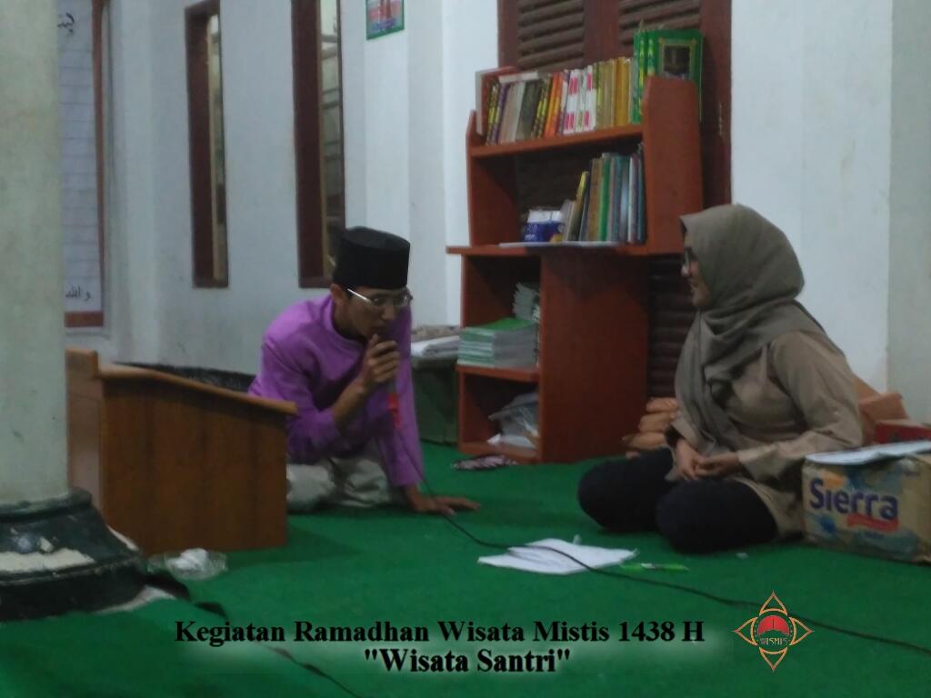 &#91;FR&#93; Berbagi kebahagian di Bulan Ramadhan &quot;Wisata Santri&quot; // @wisatamistis