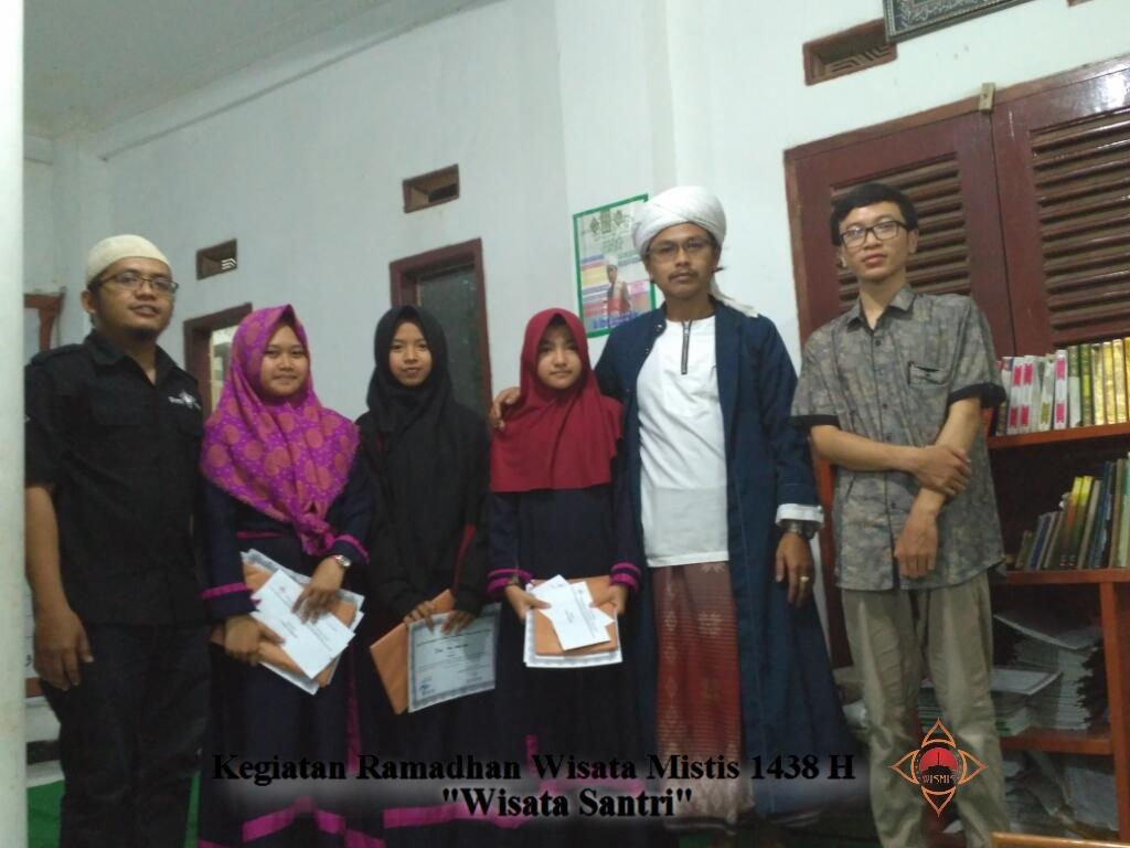 &#91;FR&#93; Berbagi kebahagian di Bulan Ramadhan &quot;Wisata Santri&quot; // @wisatamistis