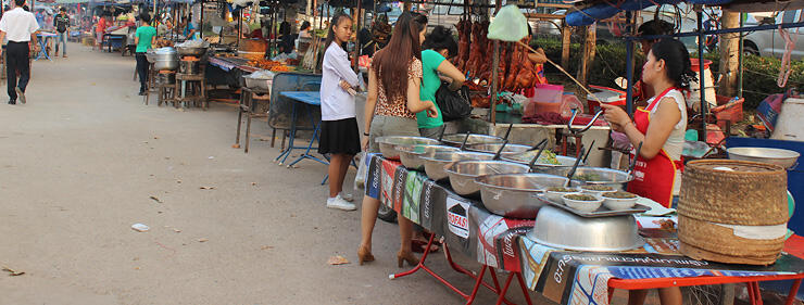 SINGGAHLAH DI VIENTIANE, IBUKOTA NEGARA LAOS
