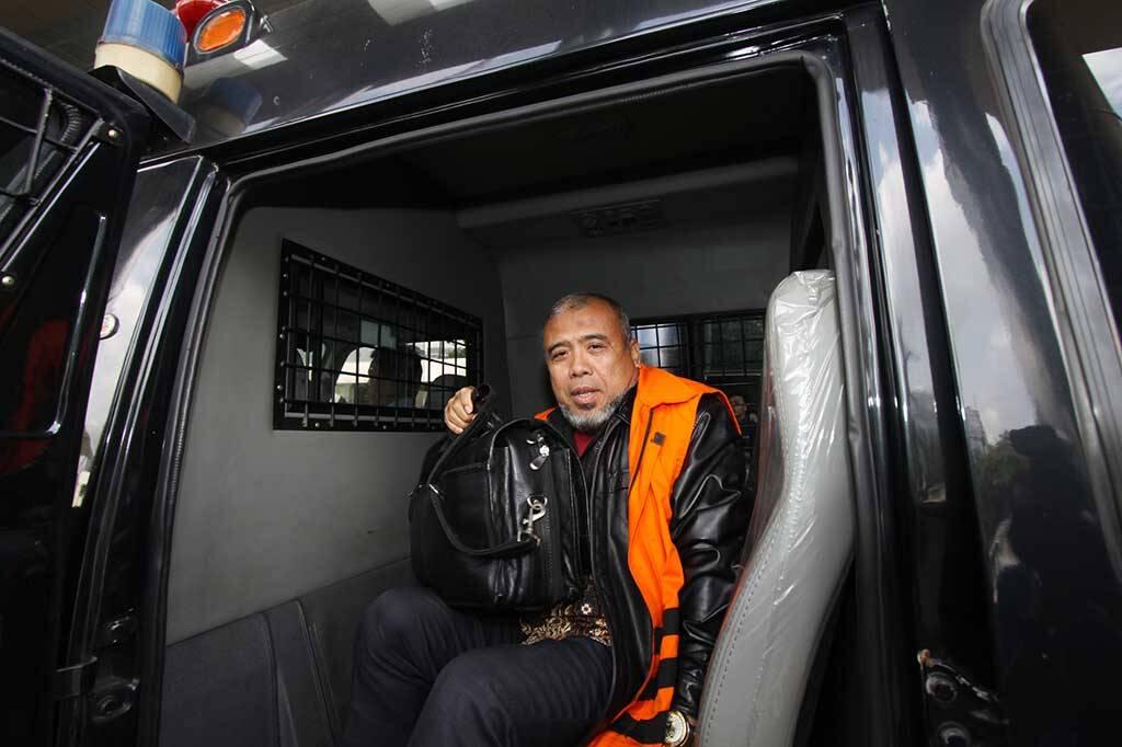 Patrialis Didakwa Terima Suap dari Pengusaha Daging