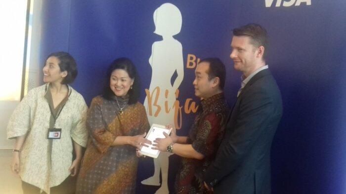 Tingkatkan Literasi Keuangan Kaum Perempuan Melalui #IbuBerbagiBijak