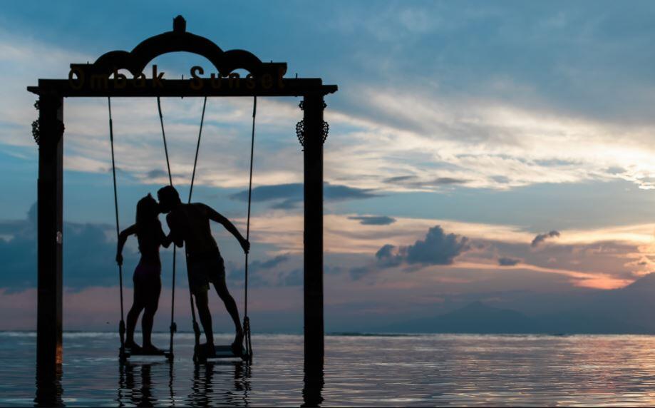 Ini Dia 8 Destinasi Bulan Madu yang Paling Romantis di Indonesia