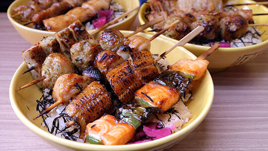 Yakitori Box, Bento dan sate Khas Jepang Yang Bakal Bagi2 1000 Sate Jepang Gratis!