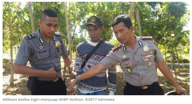 Ditilang, pemotor ini coba selipkan Rp 50 ribu ke tangan Kapolres