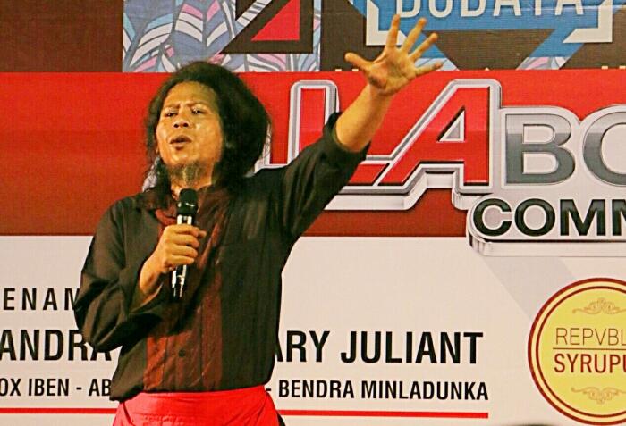 Potret Pancasila dan Ketauhidan di Kedai Kopi dengan Presiden Berambut Gimbal