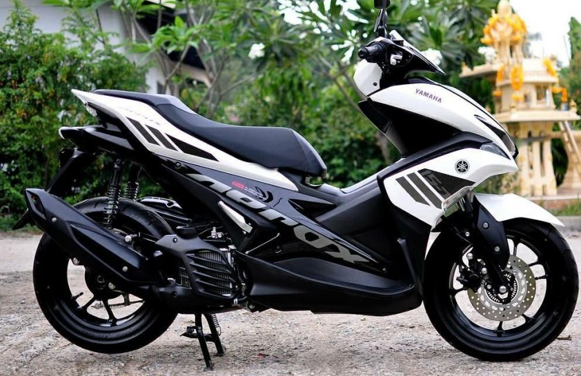 Honda Vario 150 Kesulitan Lawan Aerox