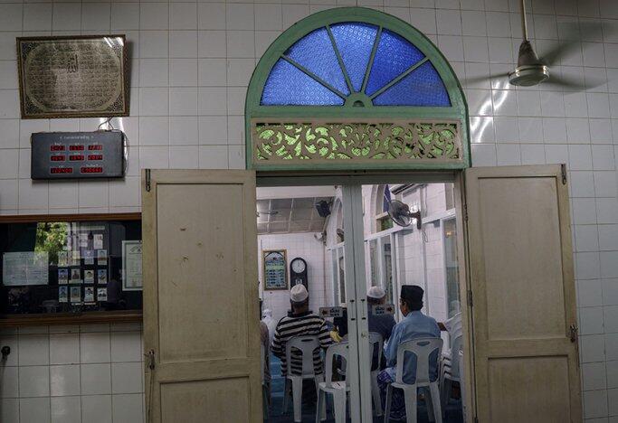 Menilik Masjid Jawa di Negeri Gajah Putih