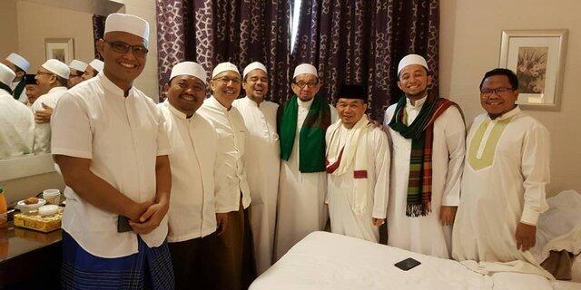 Dalih kebetulan dalam pertemuan PKS dan Habib Rizieq