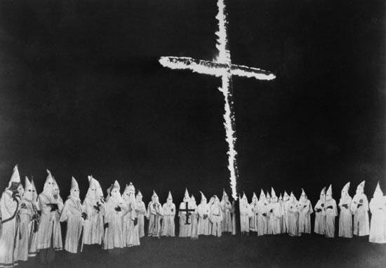 Mengenal Ku Klux Klan, organisasi &quot;Ngeri&quot; yang berhasrat bangkit lagi di USA.