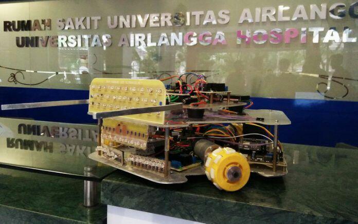 Mahasiswa UNAIR Bikin Robot Pintar Pensteril Bakteri Penyebab Infeksi di RS