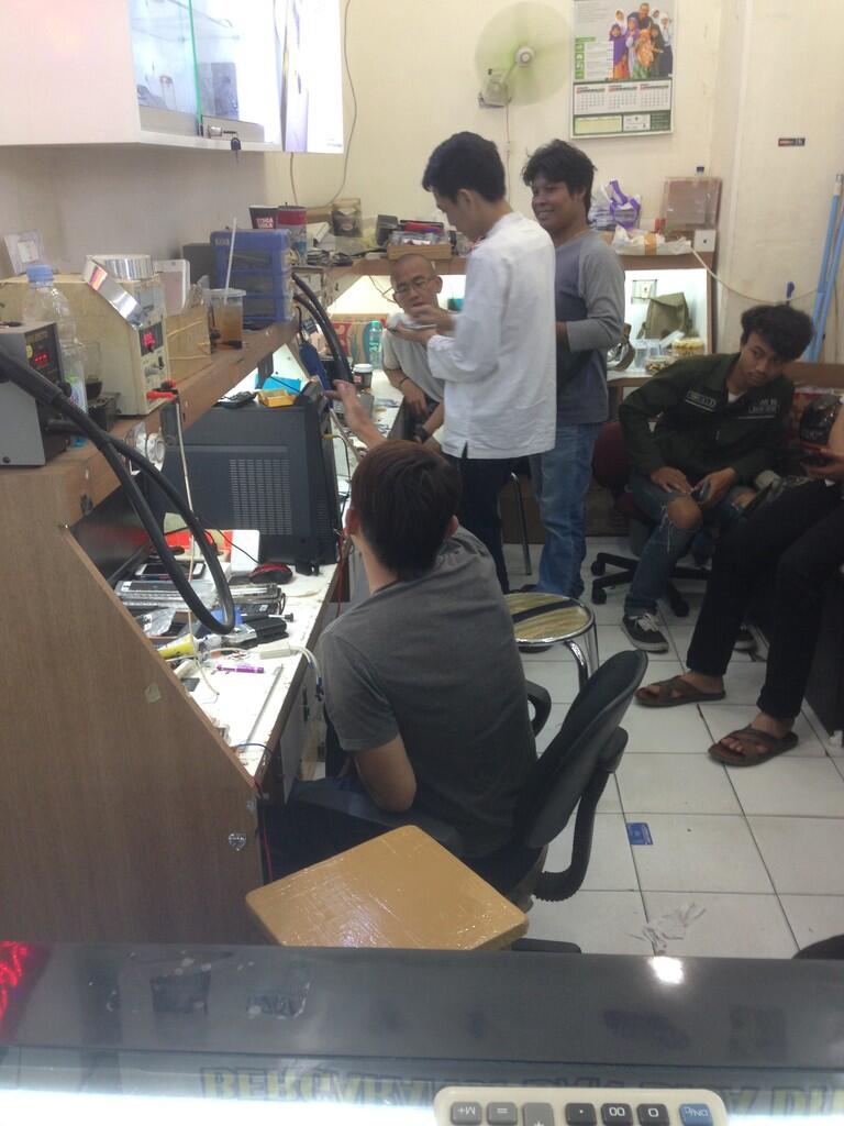 Pengalaman Servis Ditipu Latansa Cell ITC Roxy Mas