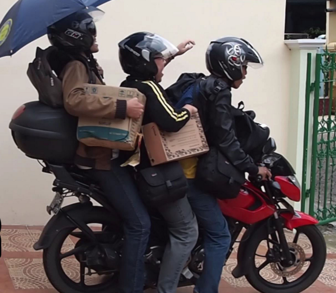 Polisi Ancam Pulangkan Pemudik Motor Bonceng Tiga