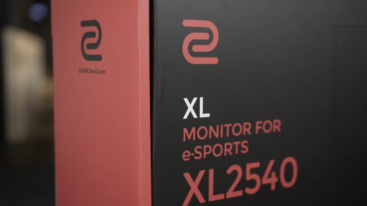 &#91;UNBOXING&#93; BenQ ZOWIE XL2540 240Hz eSports Gaming Monitor