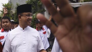 Ultah Jokowi, Anies 'Kritik' Janji Jokowi Soal Nawa Cita.