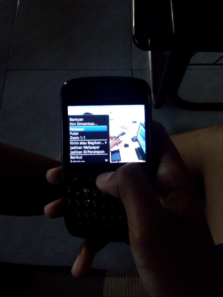 &#91;EVENT COC&#93;&#91;FEATURED PHONE&#93;'Lengkungan' Distorsi Memori dengan Curve 9300-ku