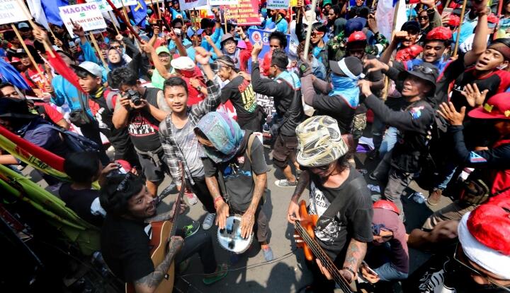 Duh Sebentar Lagi Lebaran! Ribuan Buruh Mengadu Tak Dapat THR