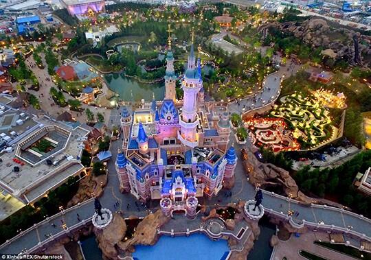 Habiskan $5.5 Miliar, Pensaran Jadi Bikin Ngiler Ke Disneyland Shanghai