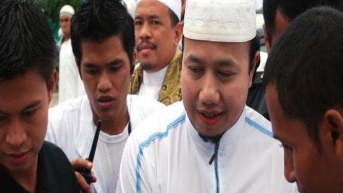 Ustaz Haryono Beri Cek Kosong ke Calon Jamaah Haji yang Ditipunya